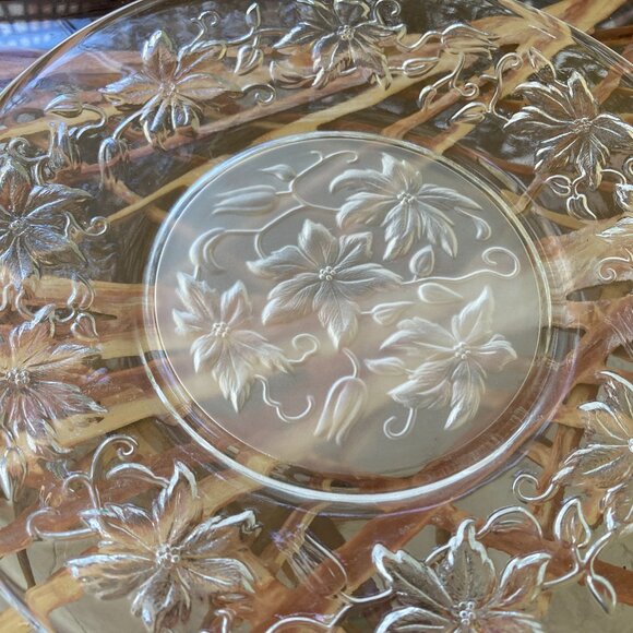 Princess House Pointsetta /Salad Dessert Plates FANTASIA CRYSTAL Set of 4 - Picture 1 of 6